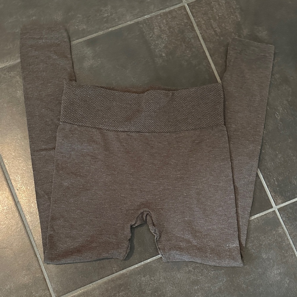 Cozy Brown High-Waist Leggings